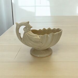 Vintage McCoy Pottery Matte White Handled Cornucopia Shell Pedestal Planter Vase